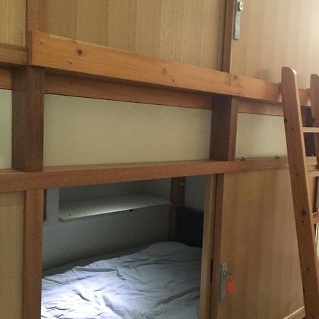 Capsule Dormitory Orion Tomari Eksteriør bilde